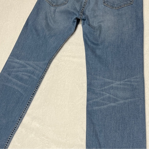 Levi's Men's Jeans 505 Regular Fit Straight Leg Light Wash Size 34 x 32 - Picture 4 of 15